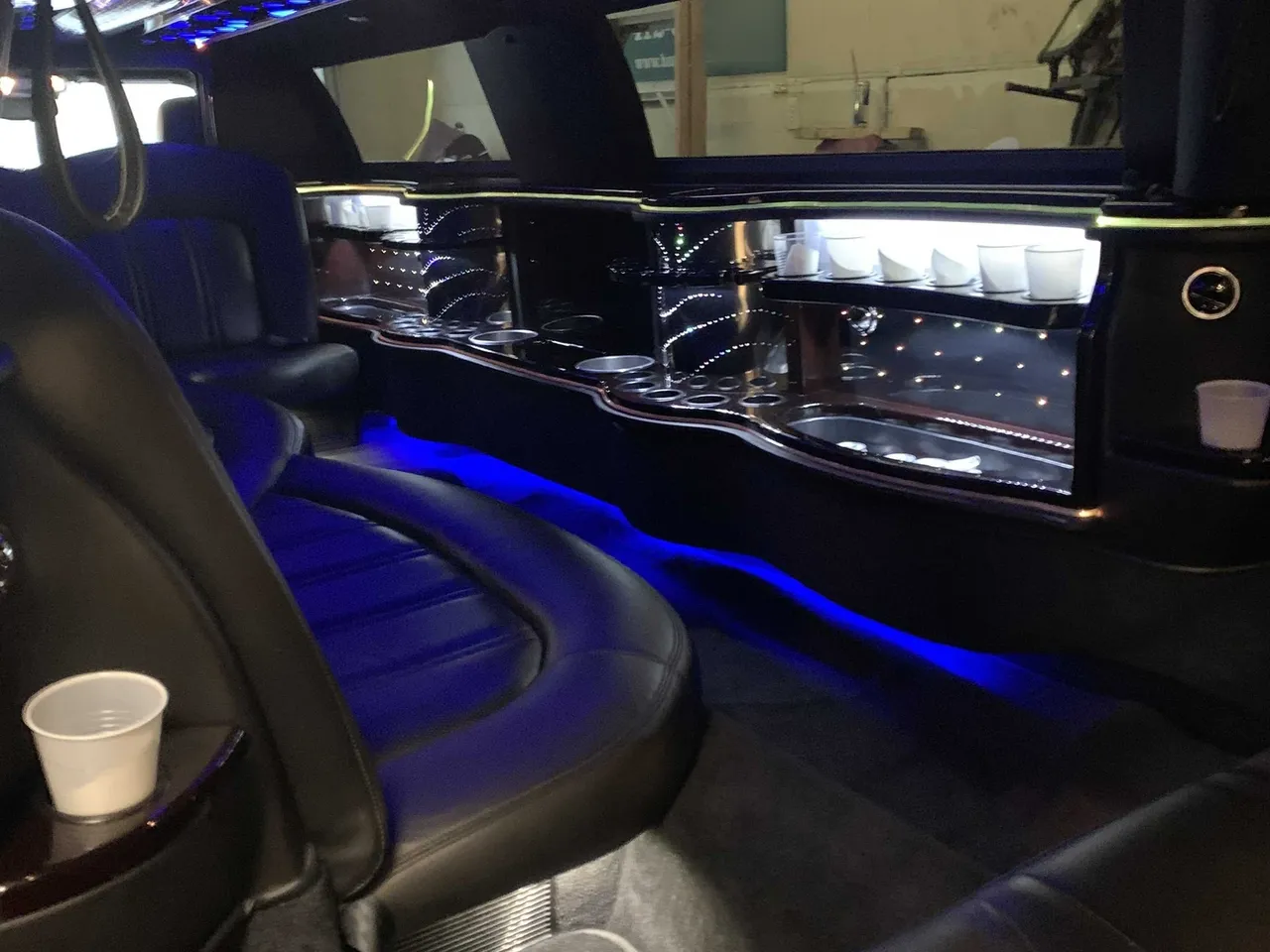 Pink Chrysler Limousine, photo 4 for limo rental Pink Chrysler Limousine, photo 4 for limo rental