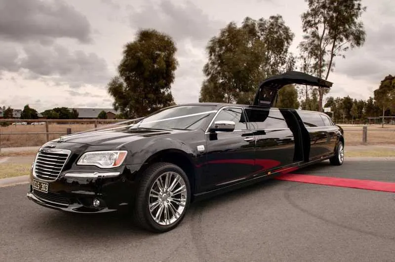 Black Chrysler Stretch limo for cadillac escalade limo in Algodones, NM