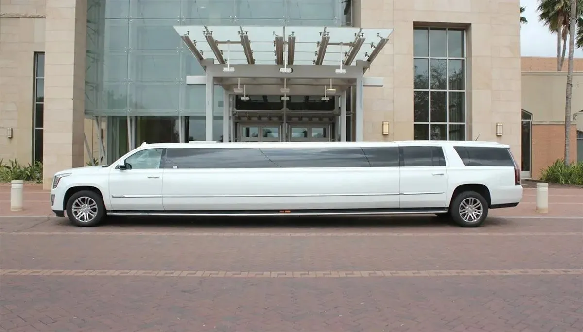 Black Escalade Limousines, photo 8 for limo rental in Mcallen, TX Black Escalade Limousines, photo 8 for limo rental in Mcallen, TX