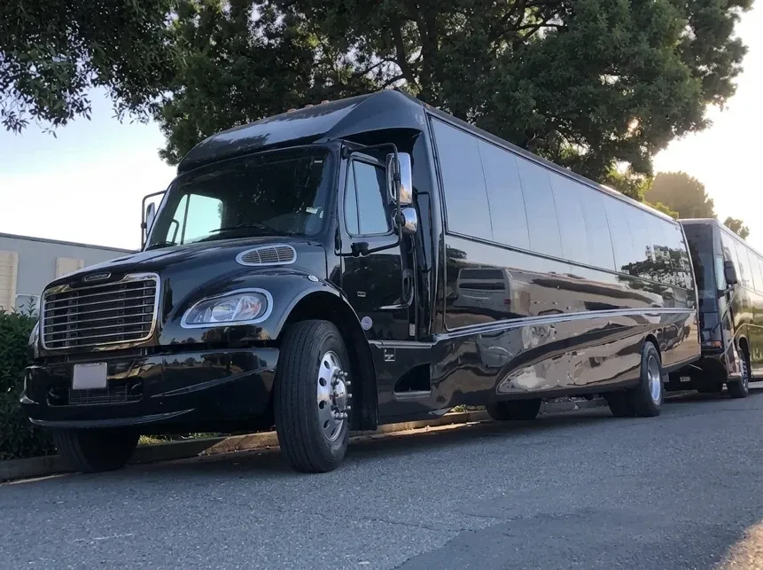 27 Passenger Executive Bus for minibus rental 27 Passenger Executive Bus for minibus rental