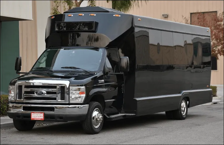 40 Passenger Executive Charter Bus for minibus rental