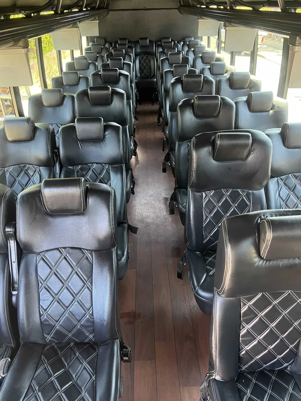Black Executive Mini-Coach, photo 2 for minibus rental in Valley Farms, AZ