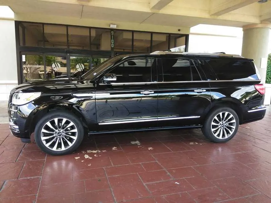 4 Passenger Executive SUV for black car service in Jackson County, TX 4 Passenger Executive SUV for black car service in Jackson County, TX