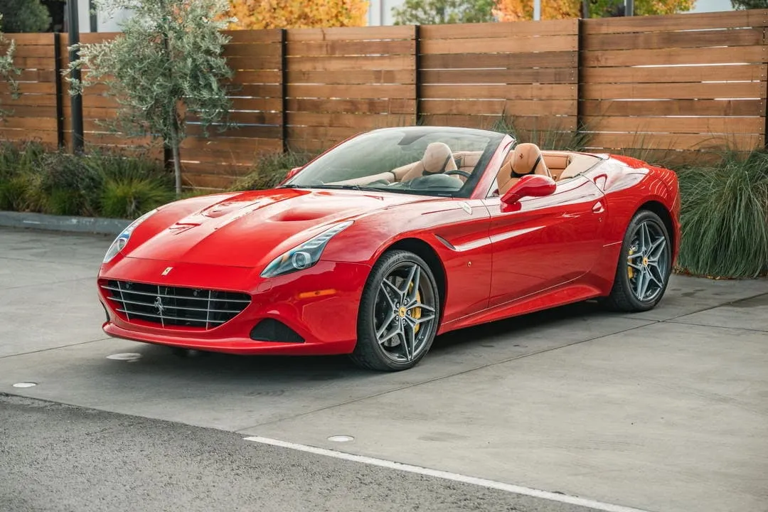Red Ferrari California T, photo 2 for sports car rental Red Ferrari California T, photo 2 for sports car rental