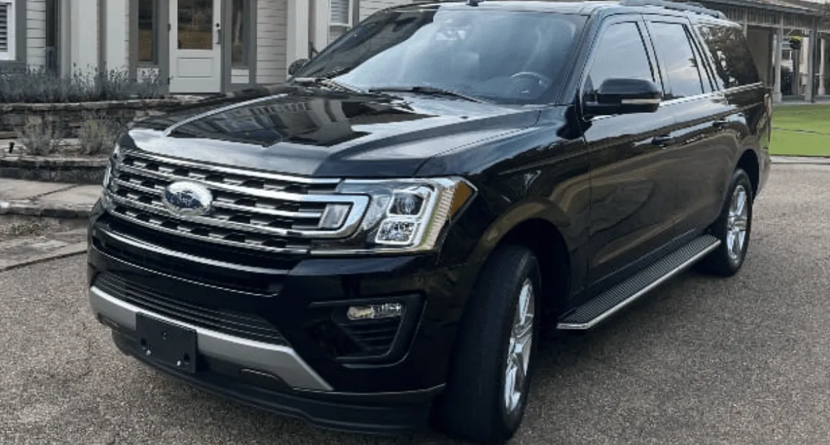 Black Ford Expedition with running boards for airport transfers in New Orleans, LA