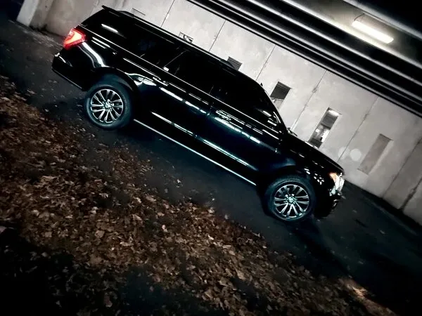 Black Ford Expedition, photo 8 for mercedes V-Class rental in Mapleville, RI Black Ford Expedition, photo 8 for mercedes V-Class rental in Mapleville, RI