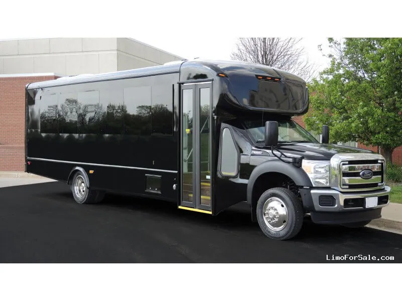 Black FORD F550 Executive VIP Mini Coach (28 Passenger), photo 2 for winery tour transport in Alaska