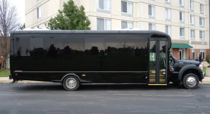 Black FORD F550 Executive VIP Mini Coach (28 Passenger), photo 3 for winery tour transport in Alaska