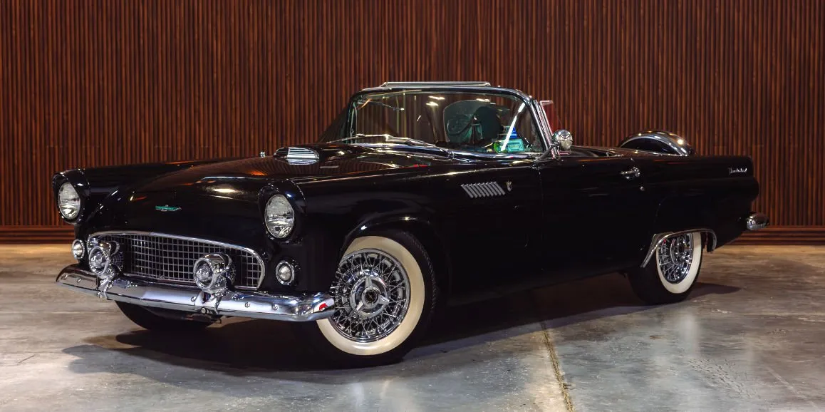 Ford Thunderbird Black with convertible roof for wedding car rental Ford Thunderbird Black with convertible roof for wedding car rental