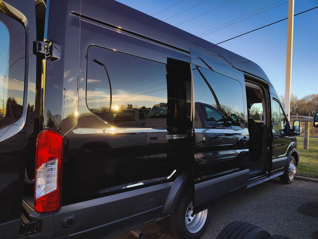 Black Ford Transit Sprinter, photo 3 for mini coach rental in North Bend, NE