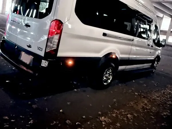White Ford Transit Van, photo 3 for minibus rental White Ford Transit Van, photo 3 for minibus rental