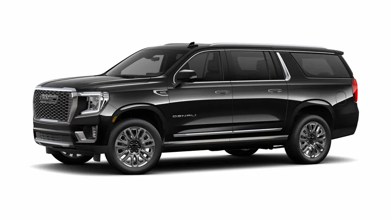 Black GMC Yukon SUV for airport transfers