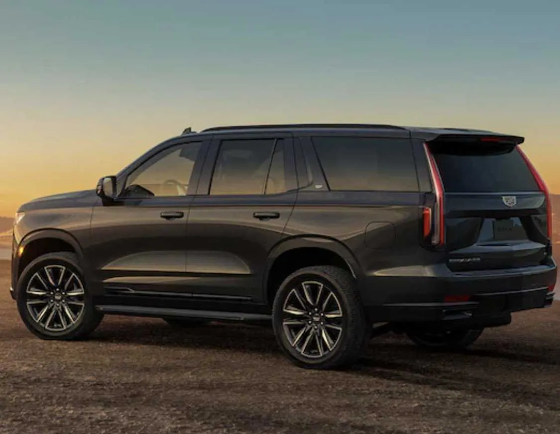 Black GMC Yukon XL for chauffeur car rental in Nashville, TN