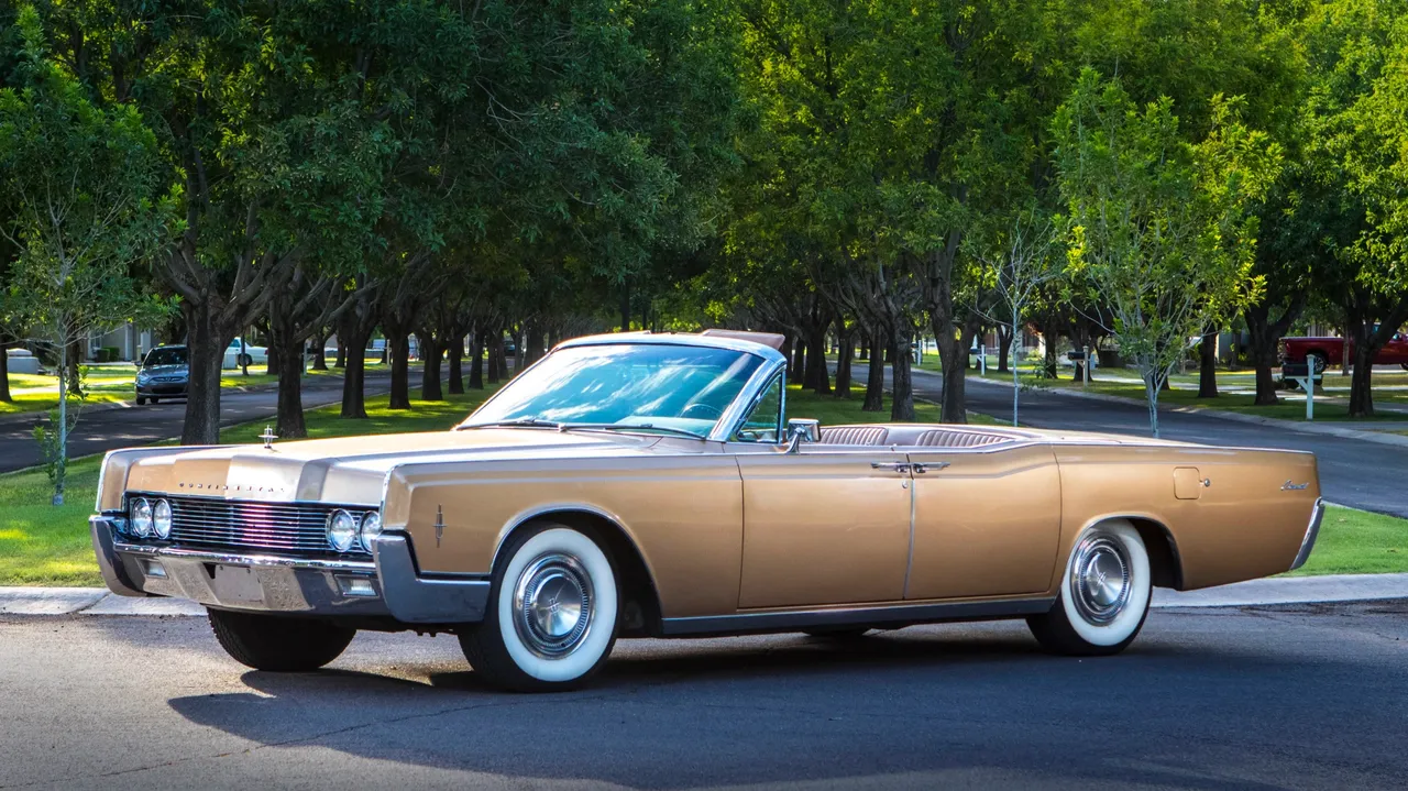 Gold Goldie -- The 66 Continental, photo 5 for wedding car rental