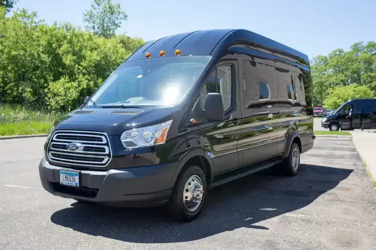 Black Grech Executive Van, photo 2 for mini coach rental in North Bend, NE