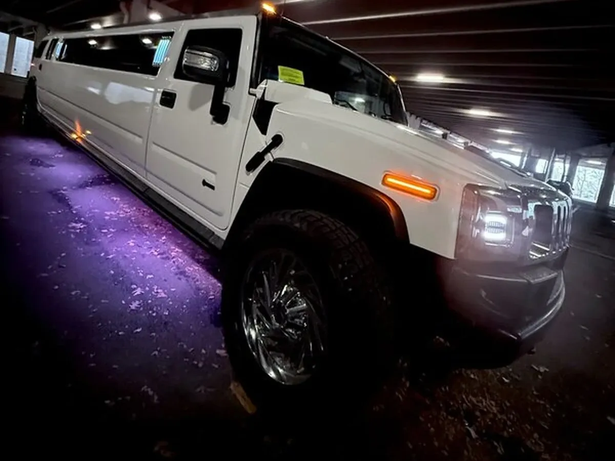 White H2 Hummer for limo rental White H2 Hummer for limo rental