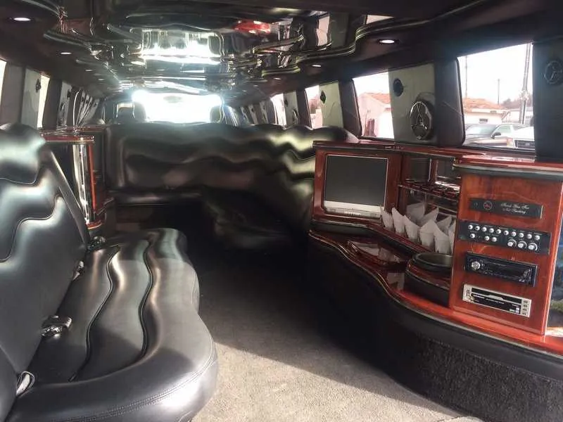 Hummer H2 Limousine interior for hummer limo rental in Altmar, NY