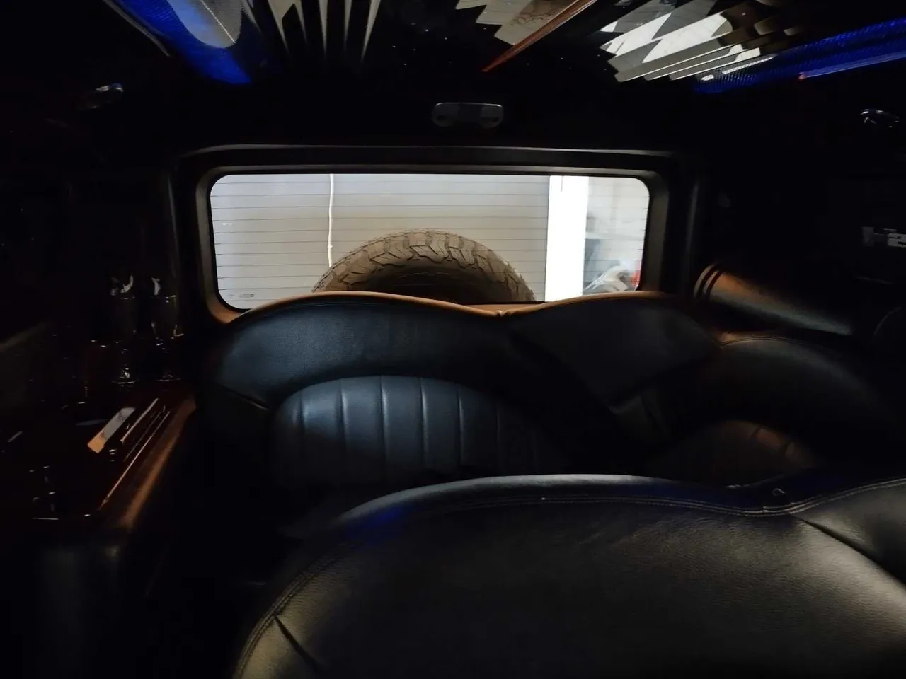 Hummer Limo interior, photo 6 for cadillac escalade limo in Saint Johns, FL