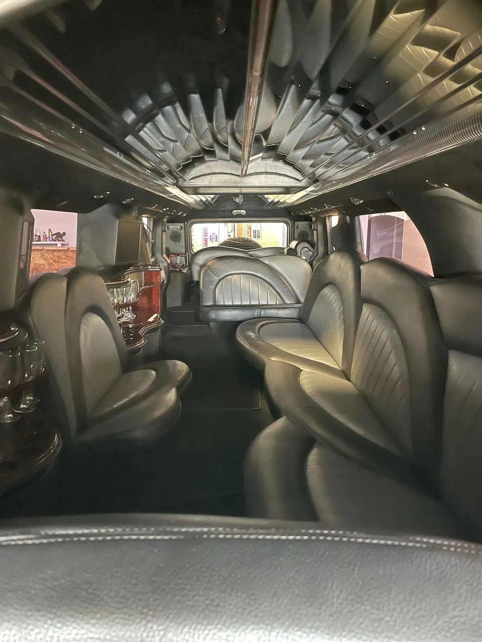 Hummer Limo interior, photo 4 for cadillac escalade limo in Saint Johns, FL