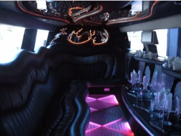 Pink Hummer Limousine, photo 3 for limo rental in Memphis, TN Pink Hummer Limousine, photo 3 for limo rental in Memphis, TN