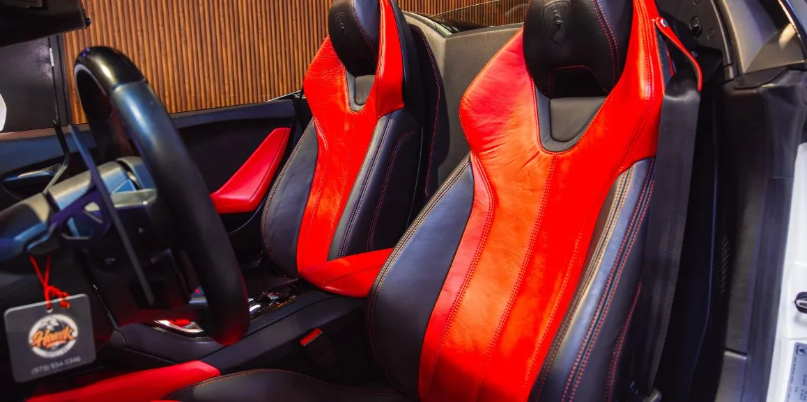 Lamborghini Huracan interior with convertible roof for sports car rental