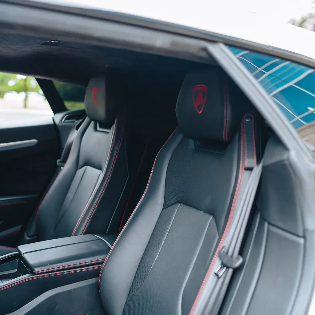 Lamborghini Urus Ibis White, photo 4 for wedding car rental in Rockville, MD Lamborghini Urus Ibis White, photo 4 for wedding car rental in Rockville, MD