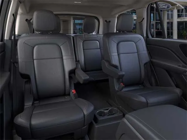 Lincoln Aviator interior for airport transfers Lincoln Aviator interior for airport transfers