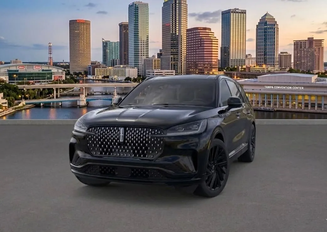 Lincoln Aviator Luxury Crossover SUV for airport transfers
