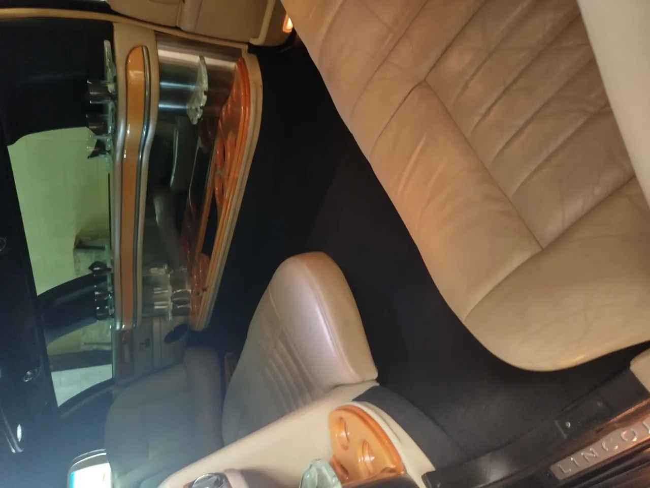 Lincoln Limo interior for cadillac escalade limo in Gulf Breeze, FL