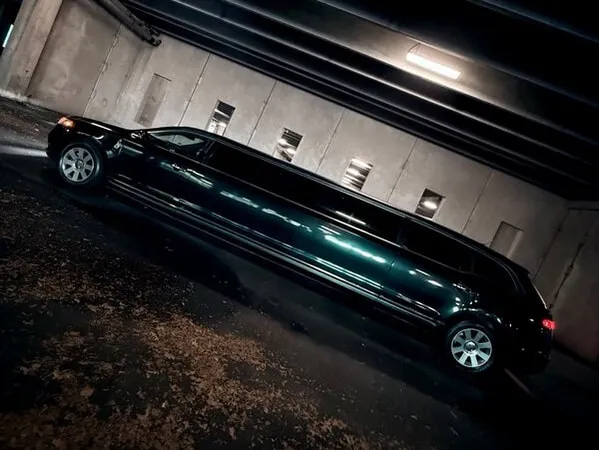 Black Lincoln MKT Limousine for limo rental Black Lincoln MKT Limousine for limo rental