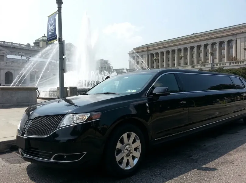 Black Lincoln MKT Super Limousine for limo rental Black Lincoln MKT Super Limousine for limo rental