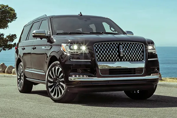 Lincoln Navigator SUV for airport transfers Lincoln Navigator SUV for airport transfers
