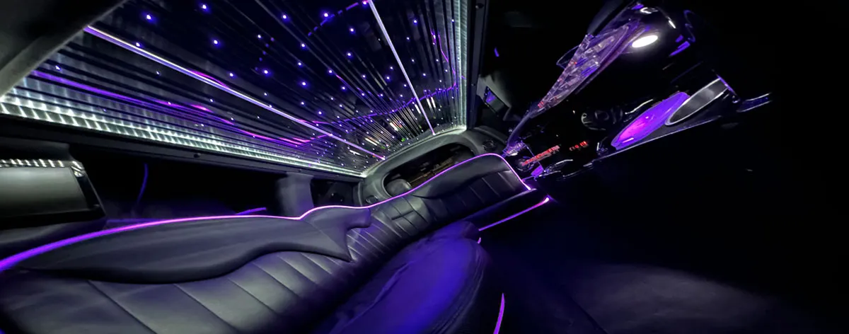 White Lincoln Town CAR Limousine #4, photo 3 for limo rental in Sumner County, KS