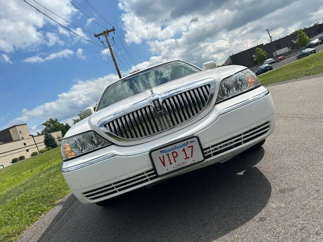 White Lincoln Town CAR Limousine #6, photo 2 for limo rental in Hampden County, MA