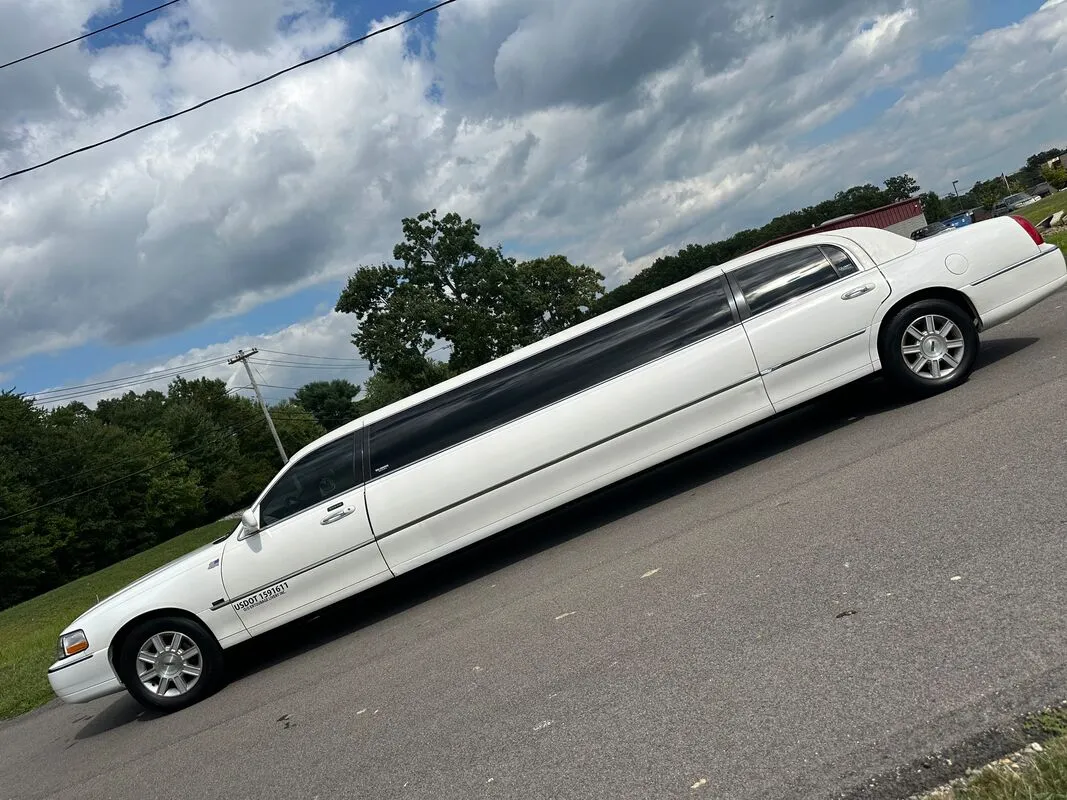 White Lincoln Town CAR Limousine #6, photo 4 for limo rental in Hampden County, MA