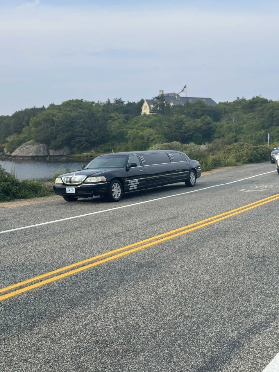 Black Lincoln Towncar Limo exterior, photo 2 for limo rental in Lenox Dale, MA