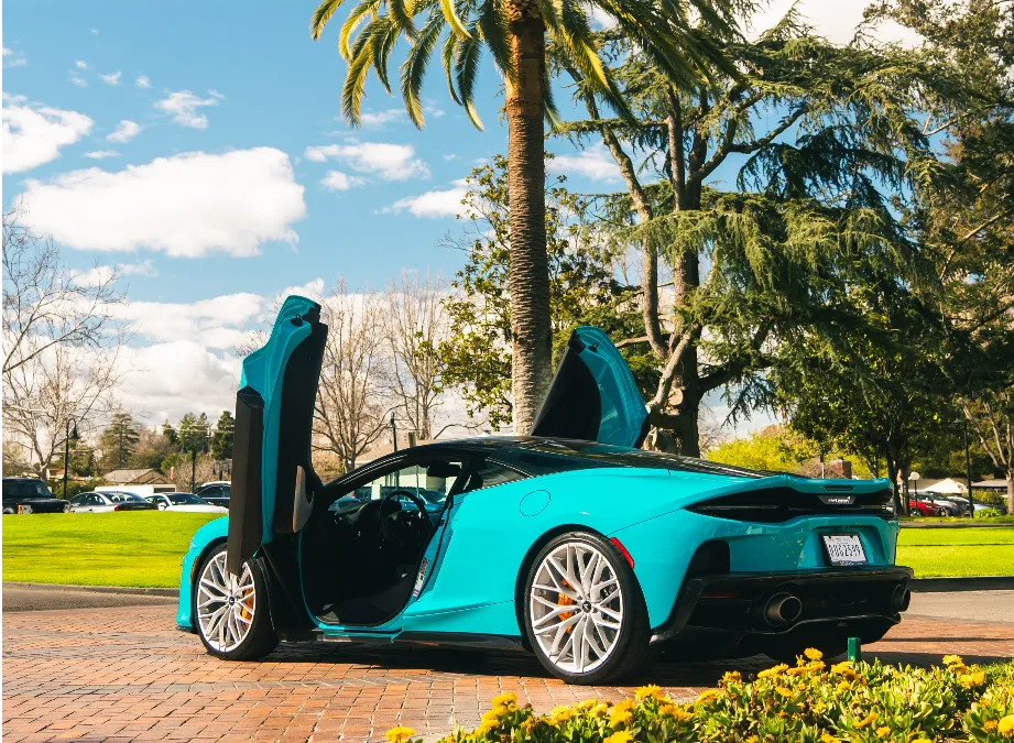 Blue McLaren GT, photo 2 for exotic car rental