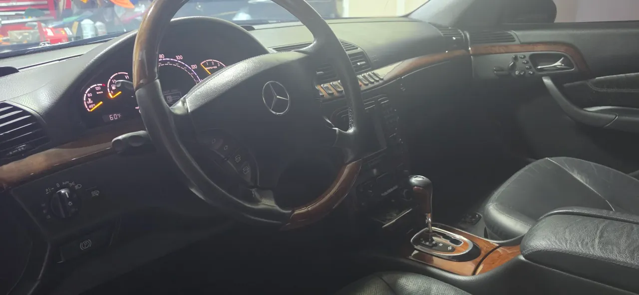 Black Mercedes AMG, photo 2 for sedan rental