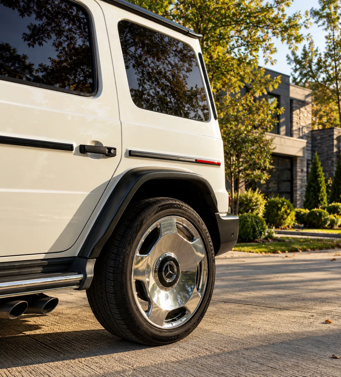 Mercedes AMG G63 — White, photo 3 for airport transfers Mercedes AMG G63 — White, photo 3 for airport transfers