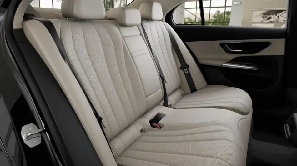 Mercedes-Benz E-Class Sedan, photo 3 for black car service in Kern County, CA Mercedes-Benz E-Class Sedan, photo 3 for black car service in Kern County, CA