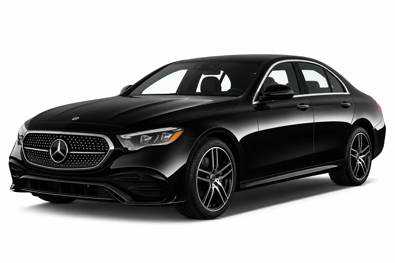 Mercedes-Benz E300 for sedan rental Mercedes-Benz E300 for sedan rental