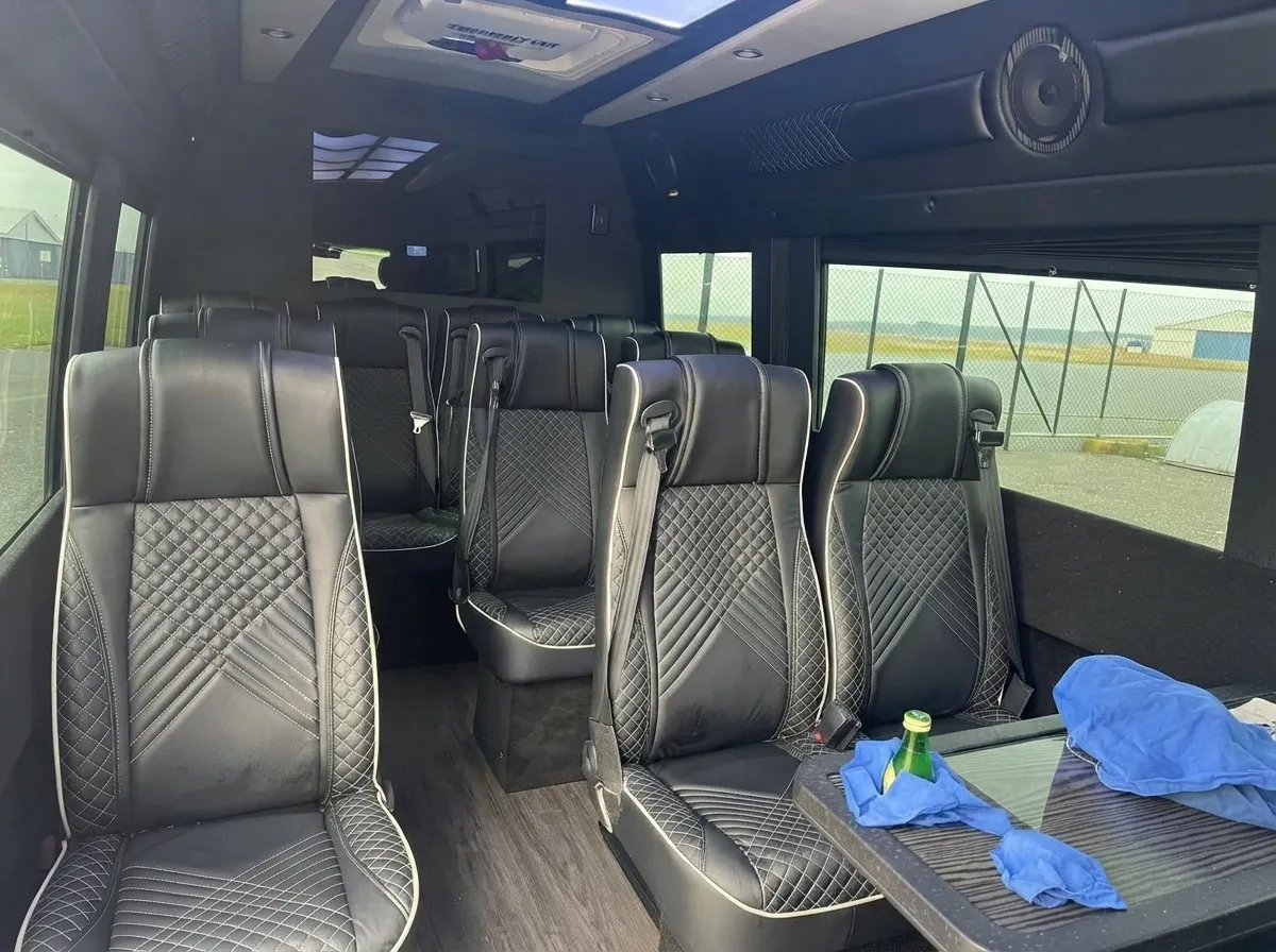 Black Mercedes-Benz Executive Sprinter, photo 8 for black car service in Devon, PA Black Mercedes-Benz Executive Sprinter, photo 8 for black car service in Devon, PA