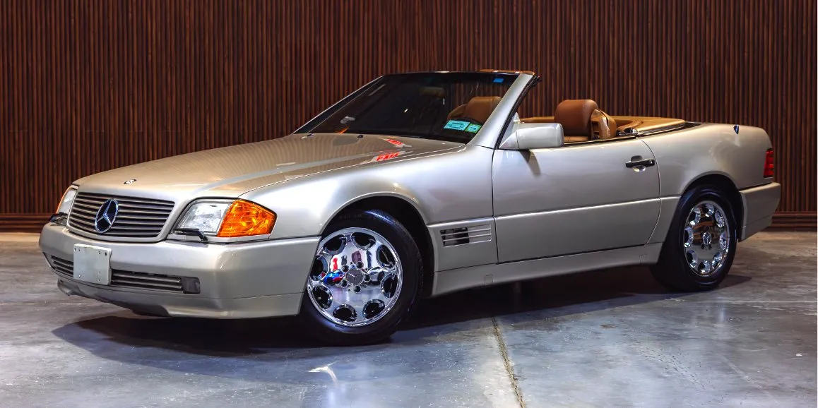 Silver Mercedes-Benz SL500 with convertible roof for wedding car rental
