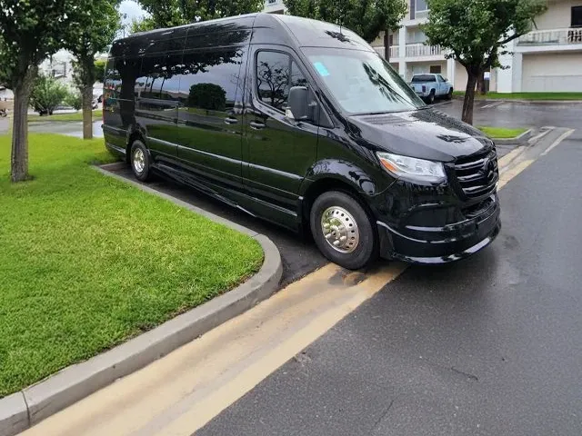 Black Mercedes-Benz Sprinter Executive Shuttle for minibus rental