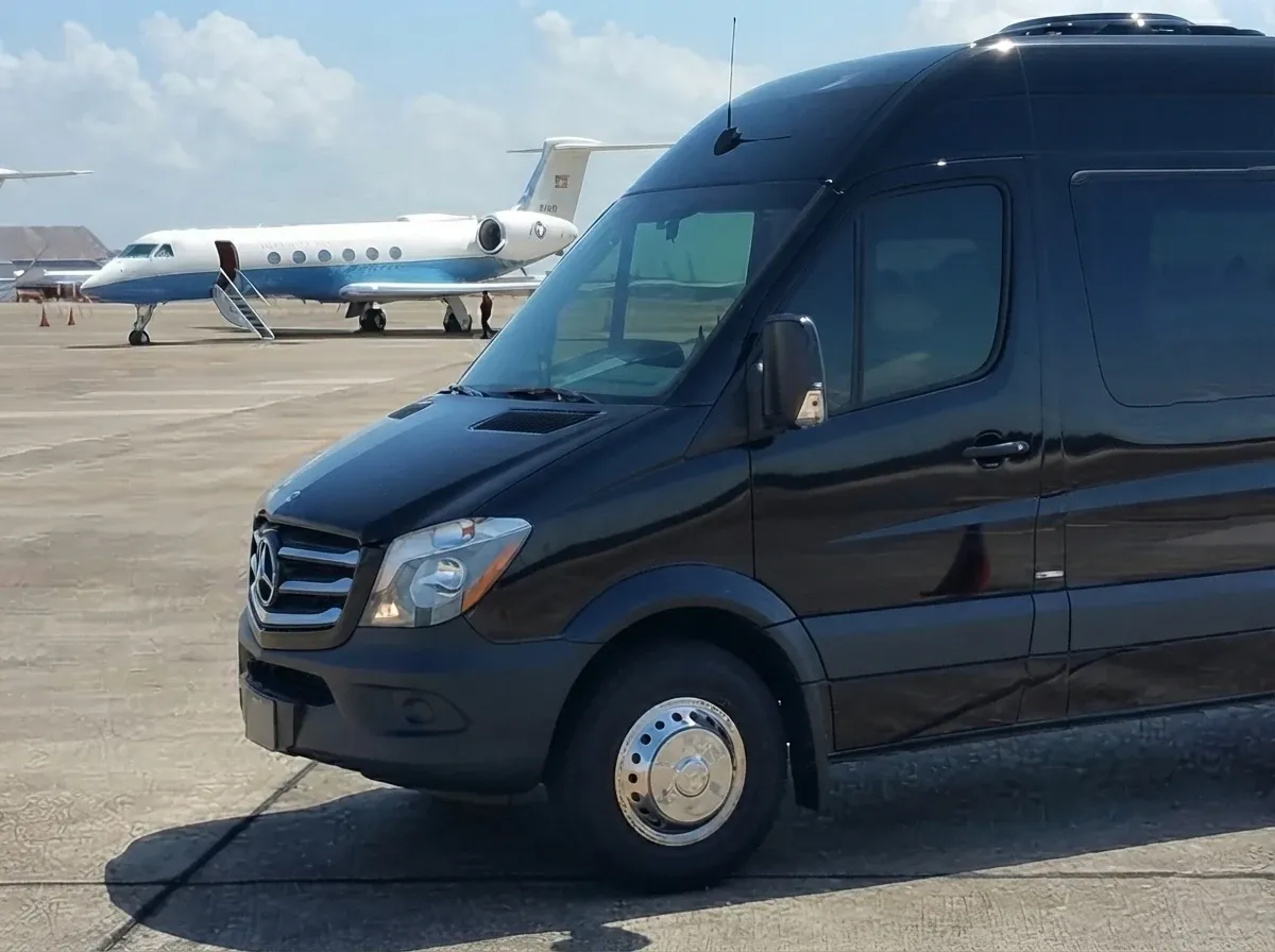 Black Mercedes-Benz Sprinter Limousine, photo 2 for party bus rental Black Mercedes-Benz Sprinter Limousine, photo 2 for party bus rental