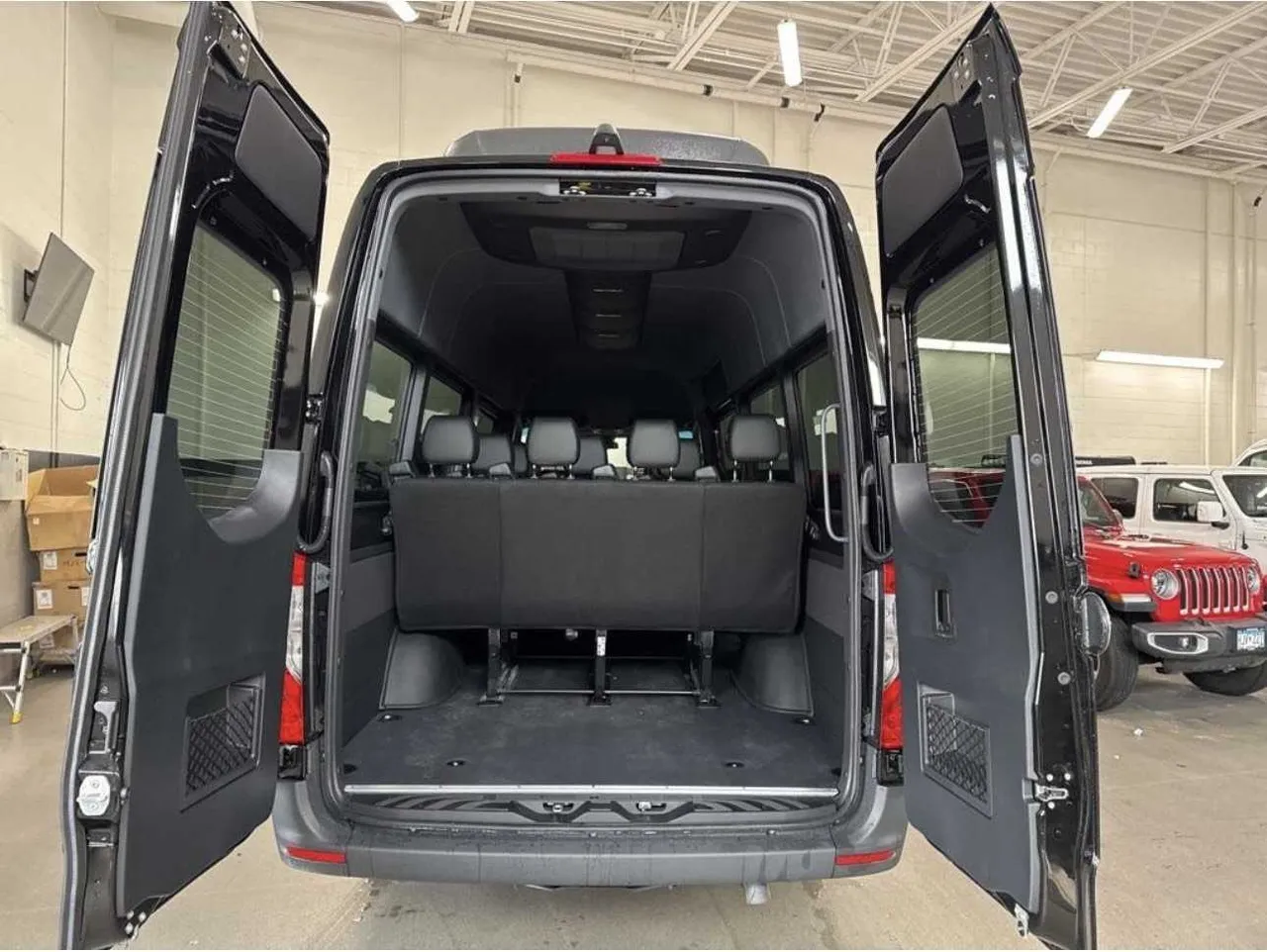 Black Mercedes Executive Sprinter, photo 4 for mini coach rental in North Bend, NE