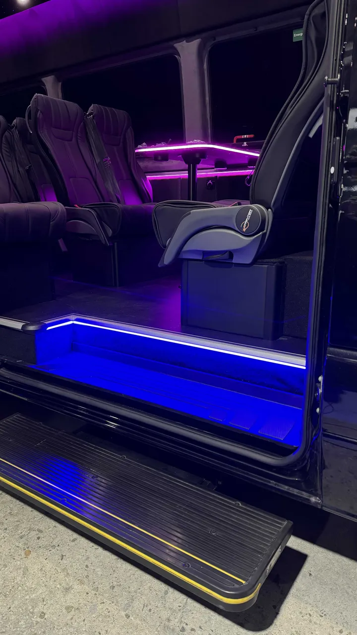 Black Mercedes Executive Sprinter, photo 3 for mercedes sprinter rental in Hawaiian Gardens, CA