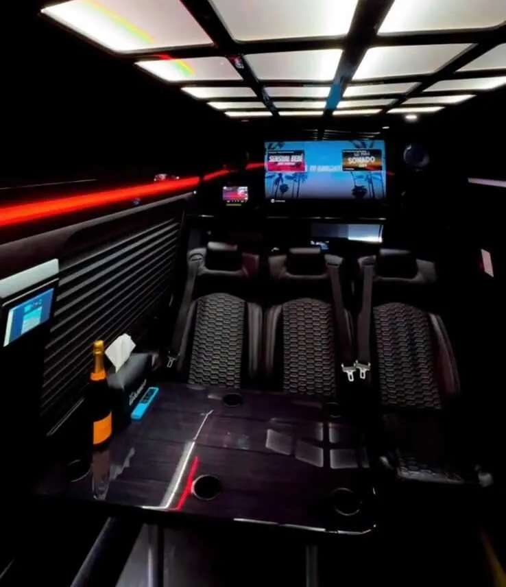 Black Mercedes Executive Sprinter, photo 4 for mercedes sprinter rental
