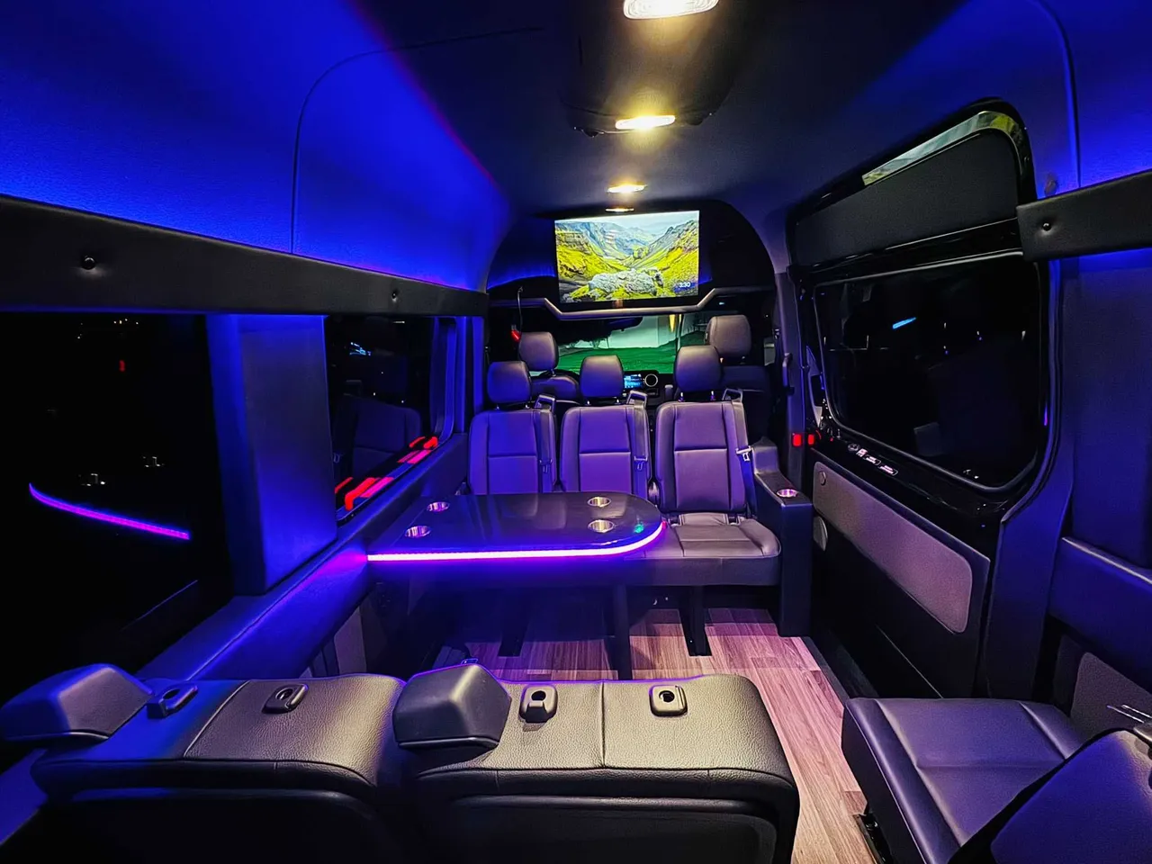 Black Mercedes Executive Sprinter, photo 4 for mini coach rental in New Lenox, IL