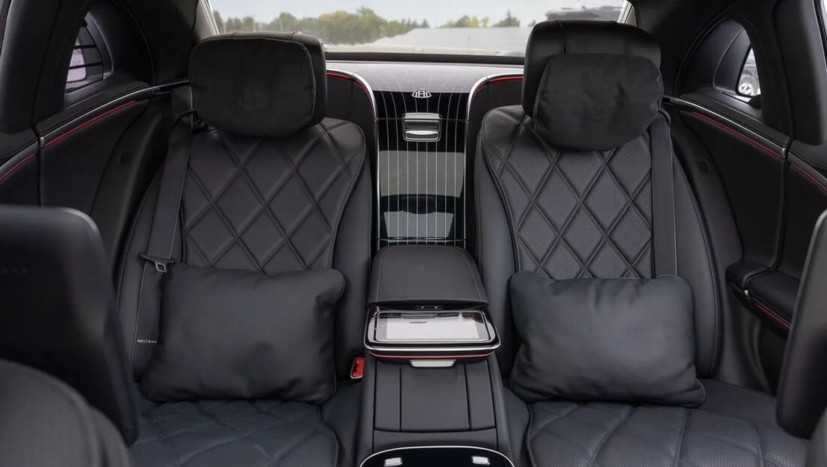 Black Mercedes Maybach 62, photo 2 for sedan rental